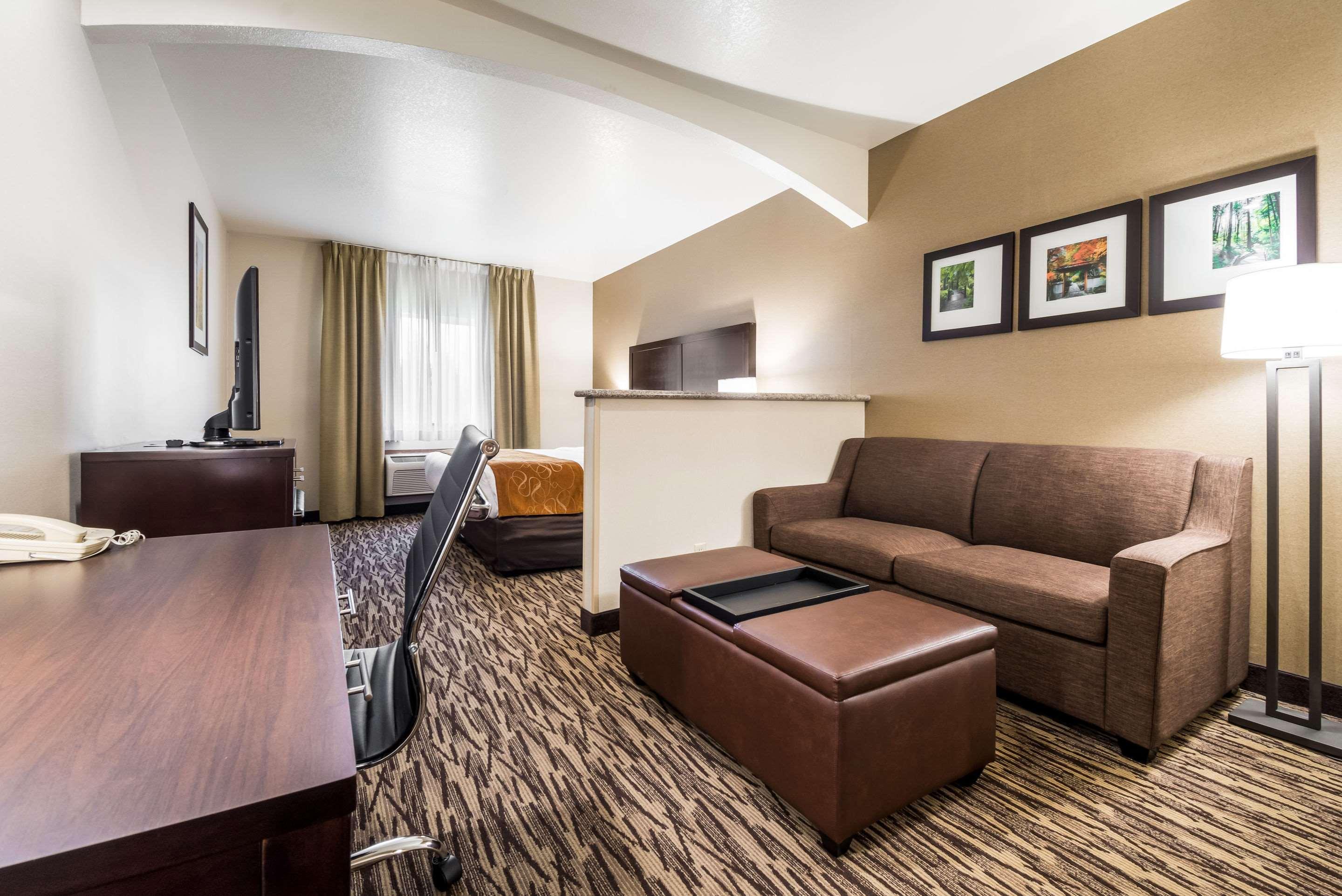 Comfort Suites Portland Airport Esterno foto