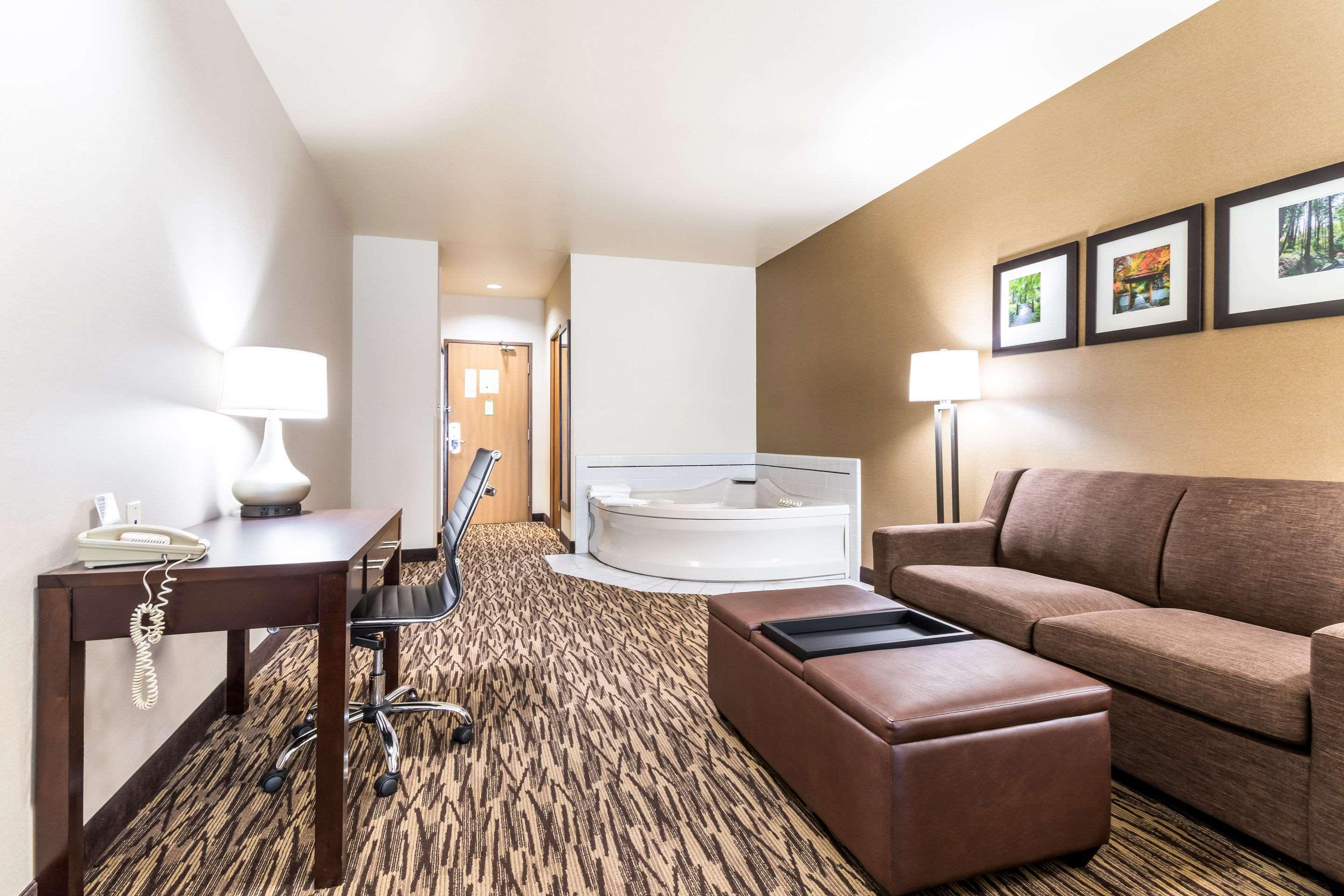 Comfort Suites Portland Airport Esterno foto