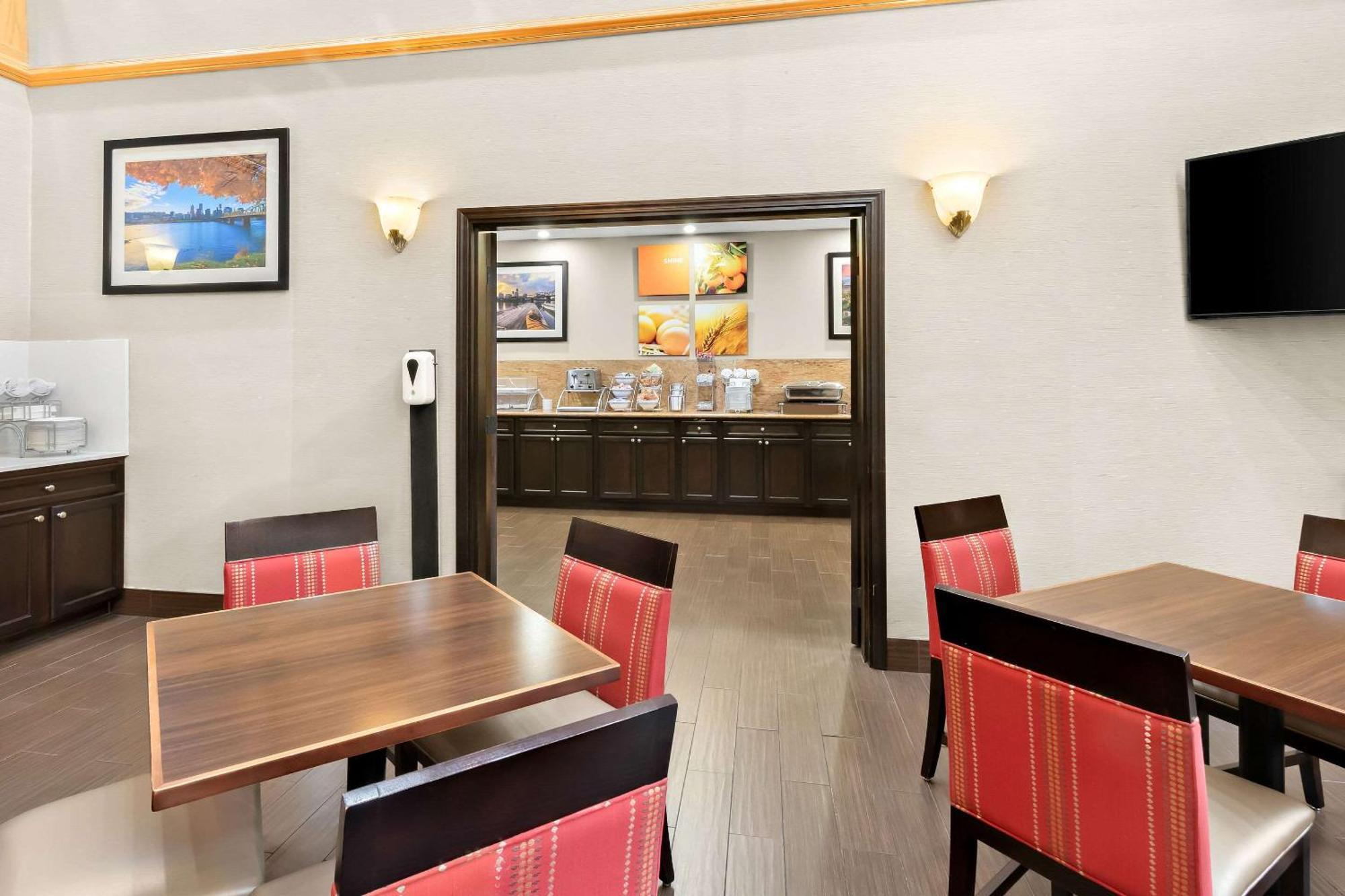 Comfort Suites Portland Airport Esterno foto